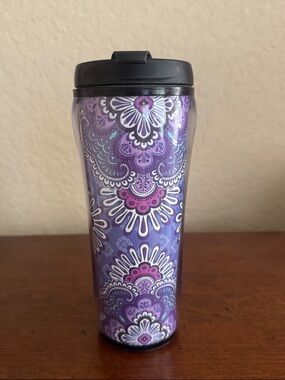 Vera Bradley Women’s 16 oz Purple Paisley Insulated Travel Mug EUC
